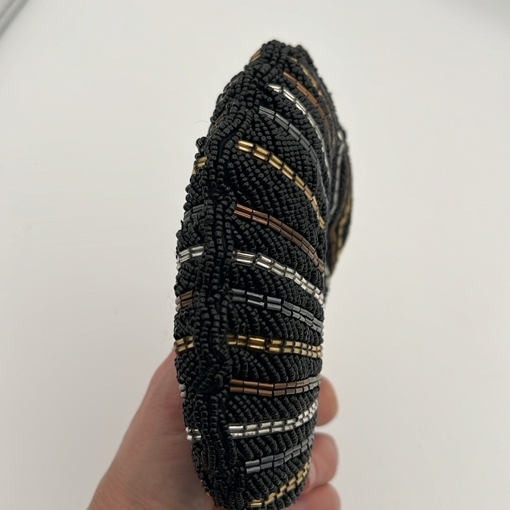 Carla Marchi beaded crossbody mini cocktail purse clutch with kiss lock closure - Picture 10 of 10